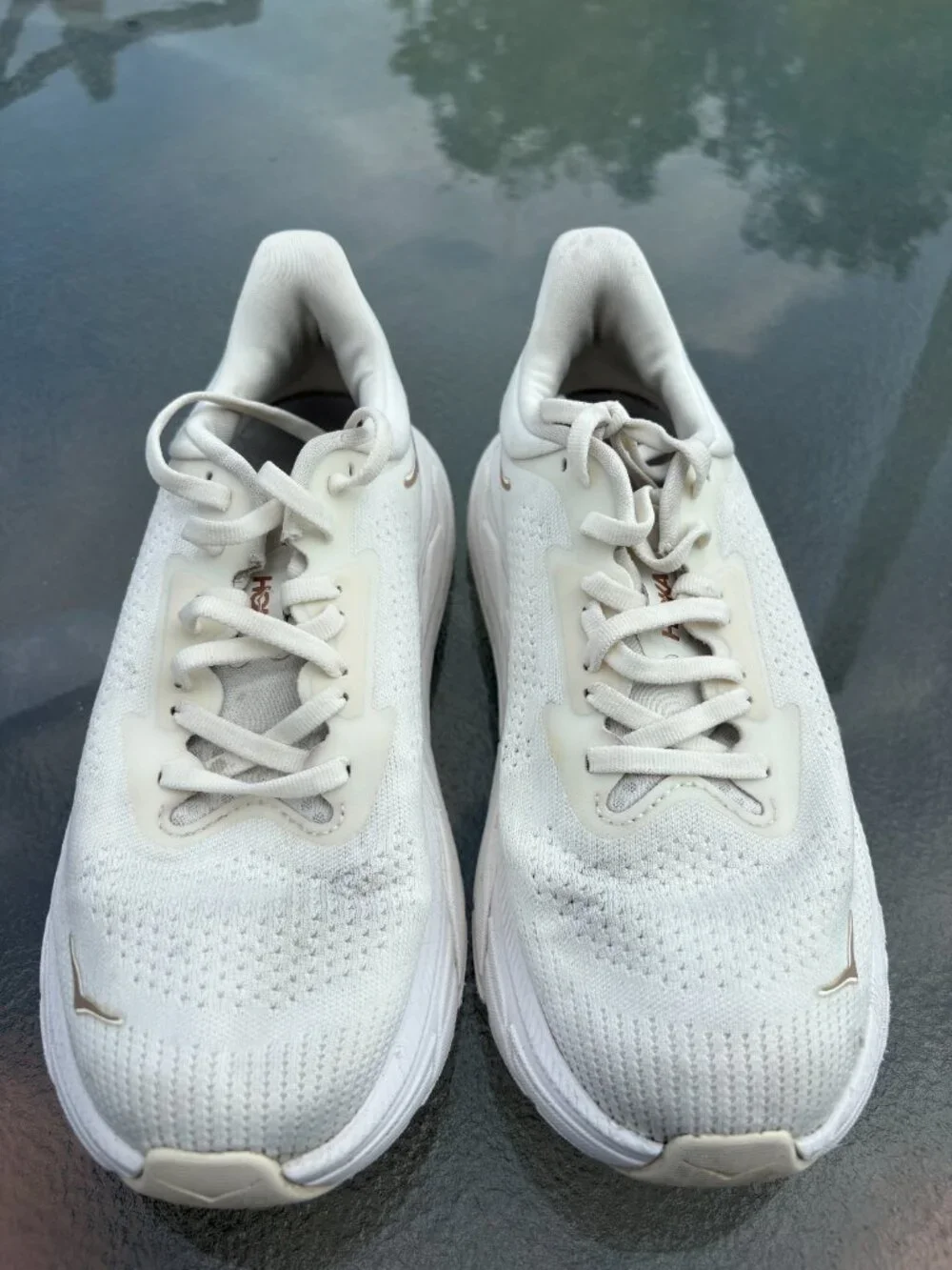 Hoka One One HOKA Arahi 7 Blanc De Blanc Rose Gold 1147851/BSG Women’s Size 6.5